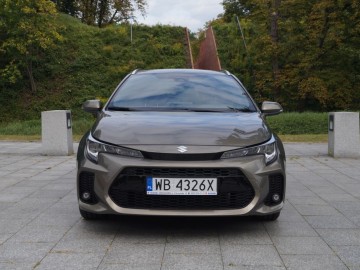 Suzuki Swace Hybrid 1,8 Elegance 2WD E-CVT 122 KM &ndash; Niczym Corolla&nbsp;